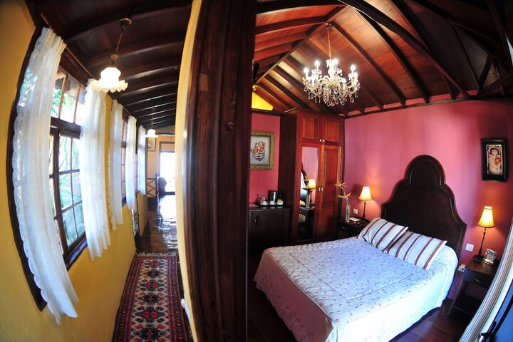 Room 21 of 44