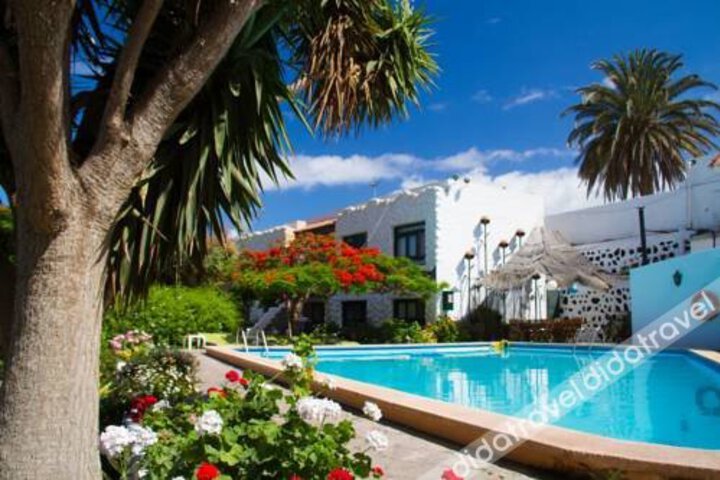 Apartamentos El Angosto