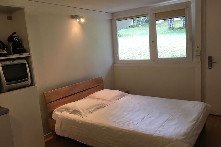 Room 7 of 36