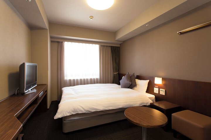 Room 20 of 53