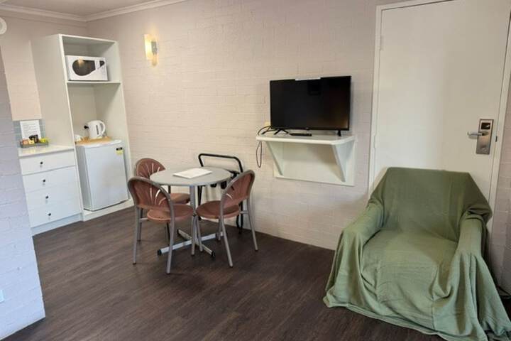 Room 40 of 67
