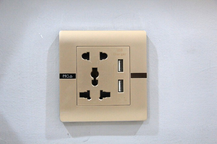 Room 25 of 74