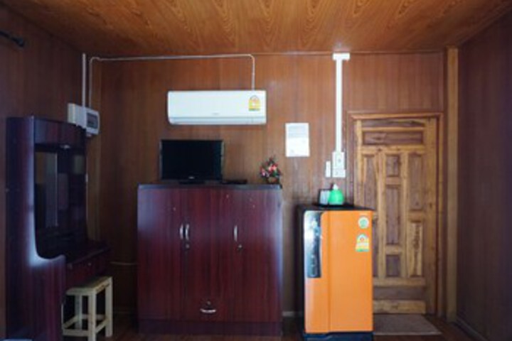 Room 17 of 25