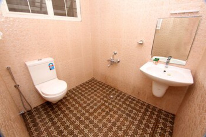 Room 2 of 20