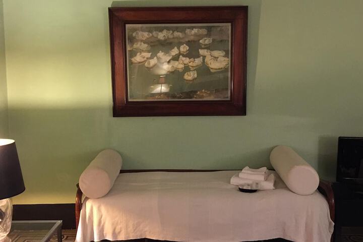 Room 20 of 63