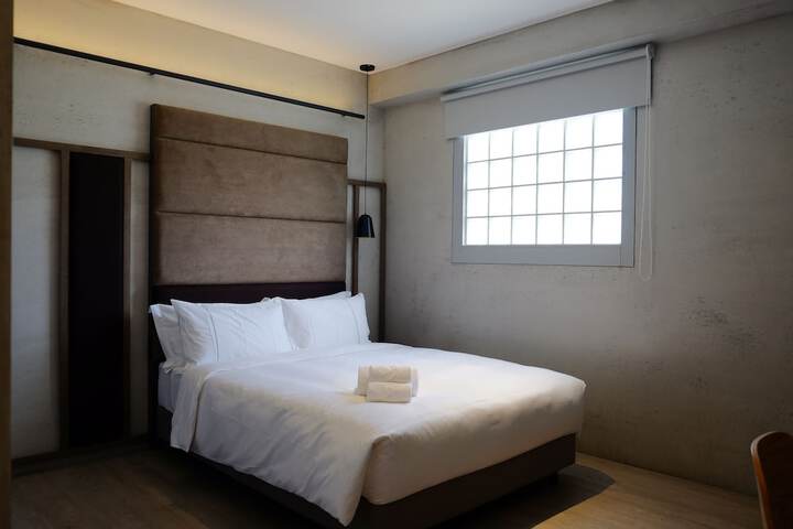 Room 30 of 57