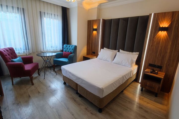 Room 15 of 51