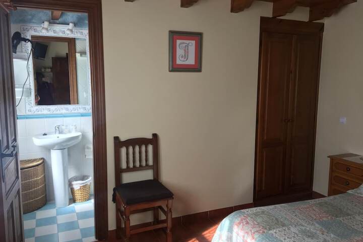 Room 7 of 41