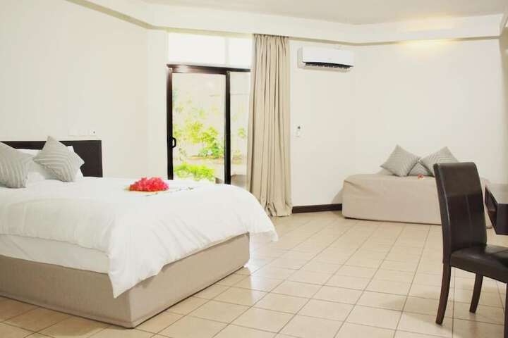 Room 5 of 20