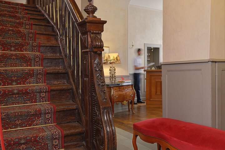 Lobby Entry