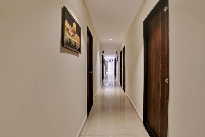 OYO Flagship Hotel Happy Stay
