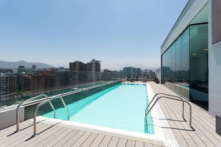 Pool 11 of 20