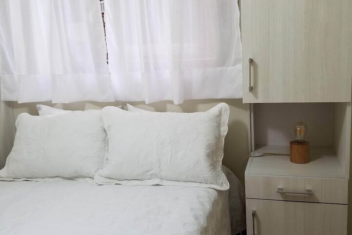 Room 6 of 19