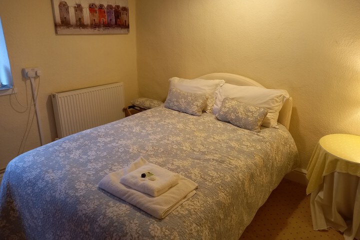 Room 12 of 53