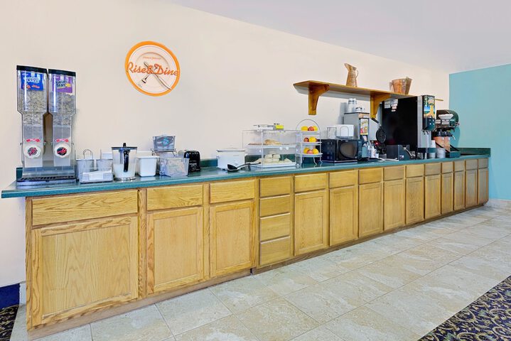 Breakfast/Coffee Service 15 of 15