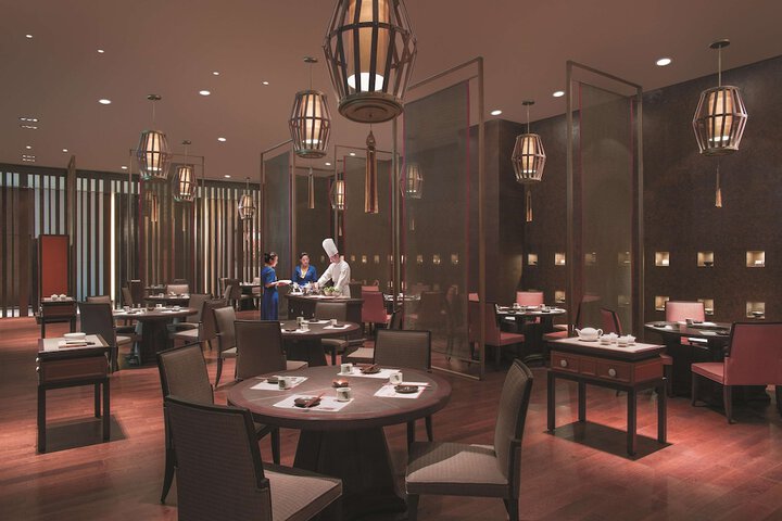 Dining 58 of 82