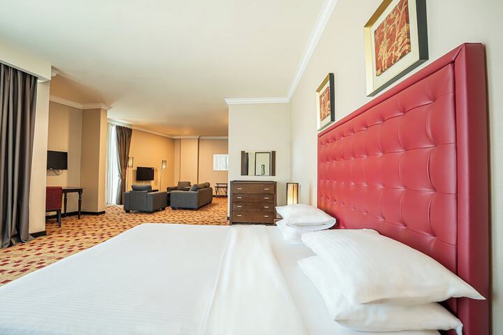 Room 30 of 59