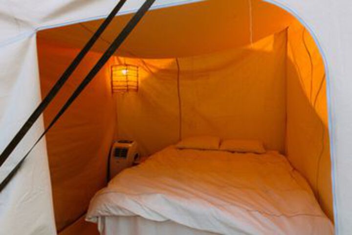 Room 14 of 40