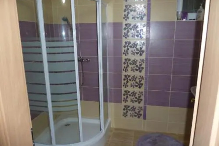 Room 7 of 21