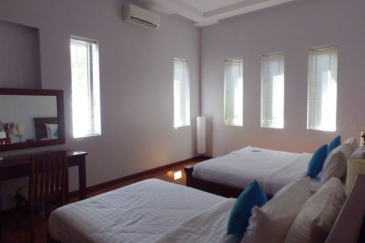 Room 14 of 41