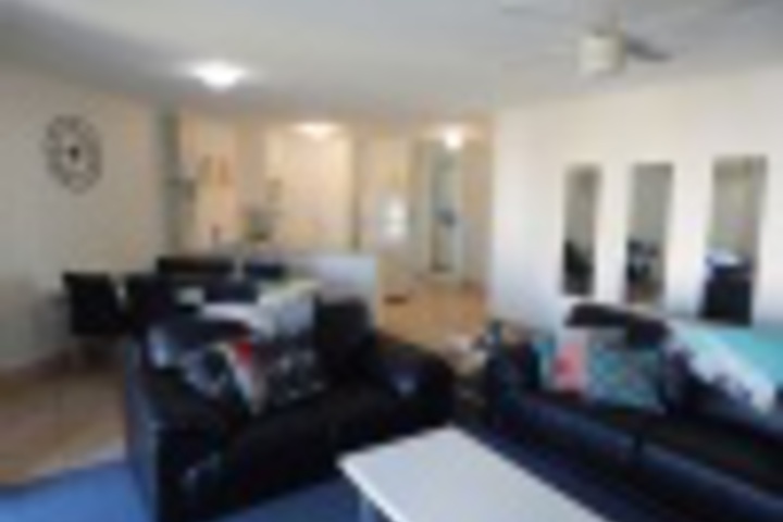 Room 540 of 560