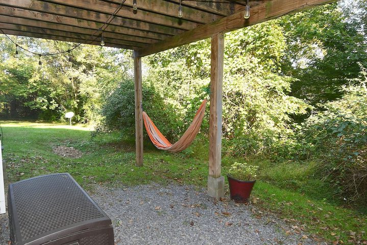 Property Grounds 35 of 46