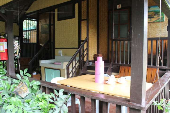 Room 26 of 102