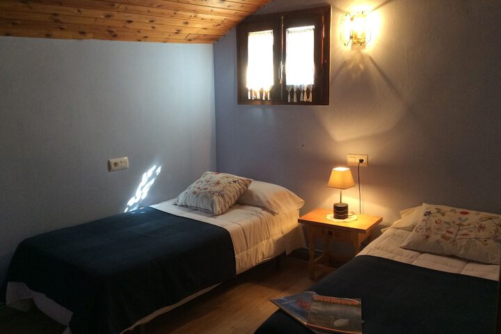 Room 11 of 49