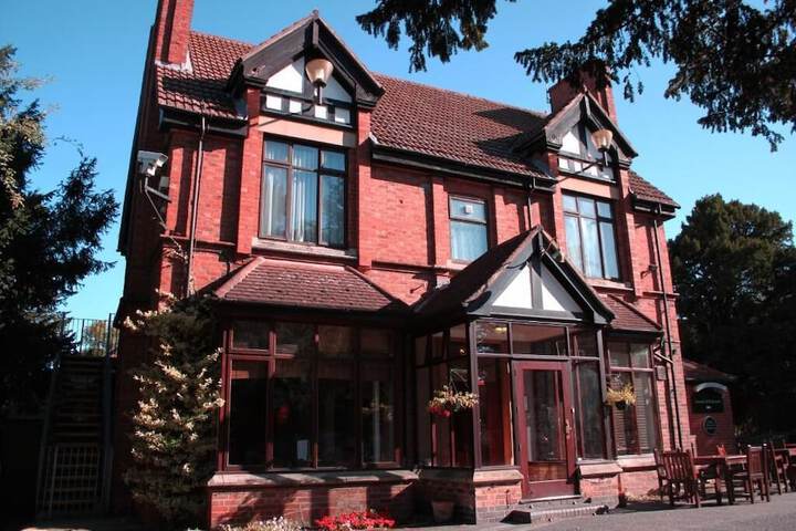 OYO Blaby Westfield Hotel