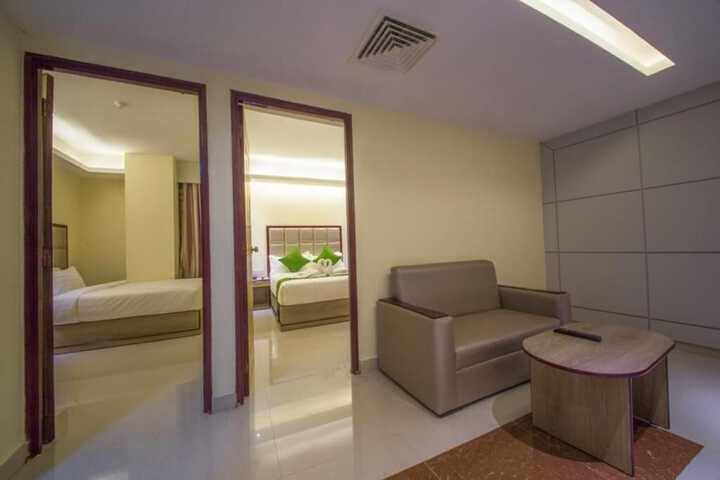 Room 10 of 55