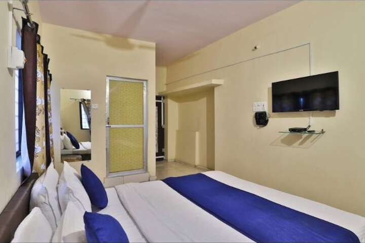 Room 12 of 35