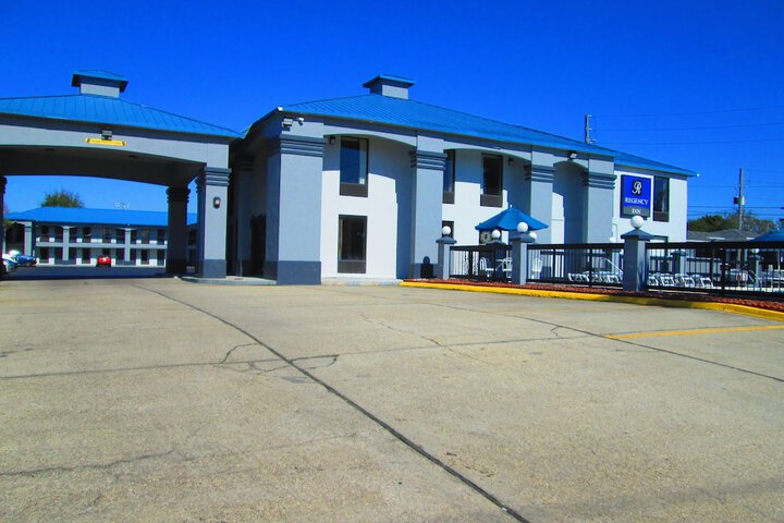 Regency Inn Near Boardwalk & Hurlburt Field