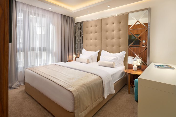 Room 12 of 56