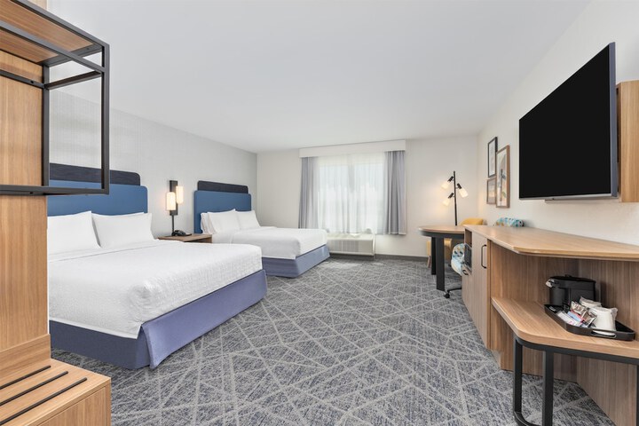 Room 16 of 37