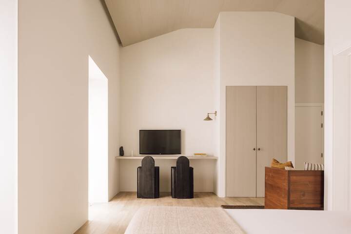 Room 29 of 144