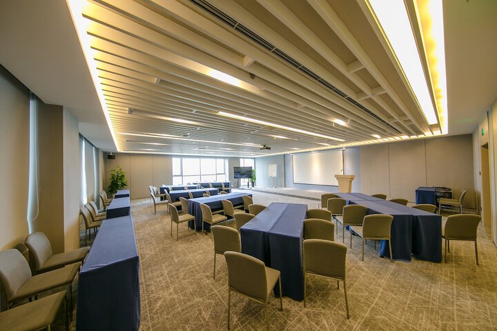 Meeting 43 of 60