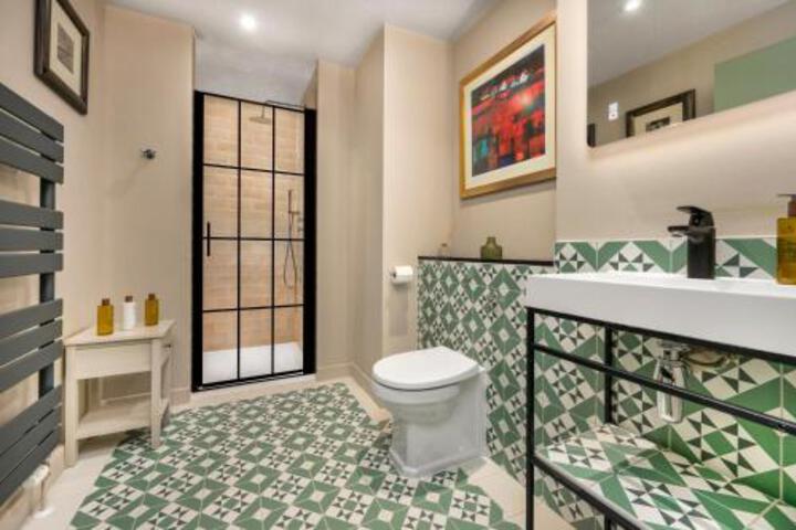 General 16 of 103