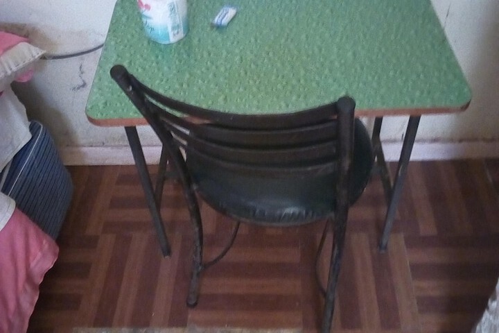 Room 4 of 20