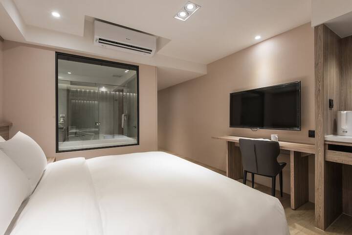 Room 77 of 145
