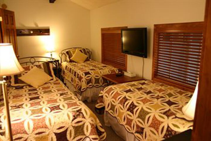 Room 6 of 20