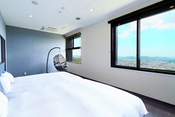 Room 29 of 178