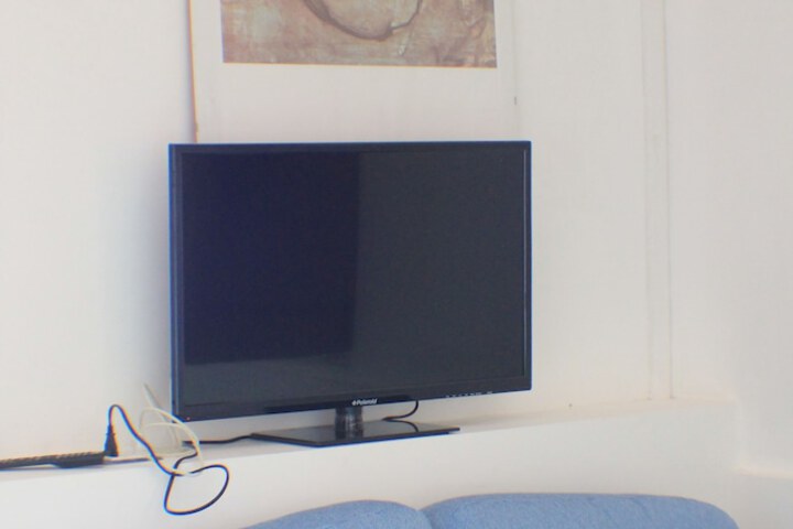 Room 18 of 48