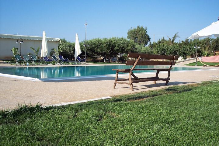 Pools & Facilities