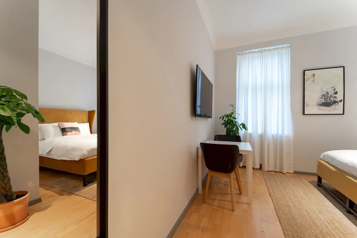 Room 2 of 11