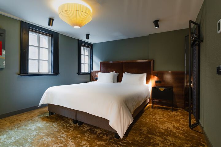 Room 51 of 264