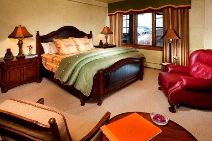 Room 4 of 11