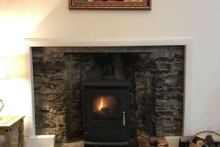 Lounge 10 of 14