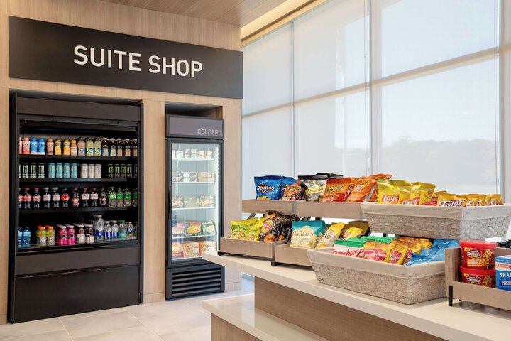 Snack bar