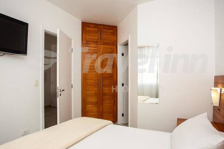 Room 5 of 35