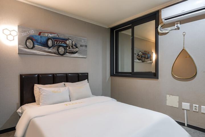 Room 62 of 118